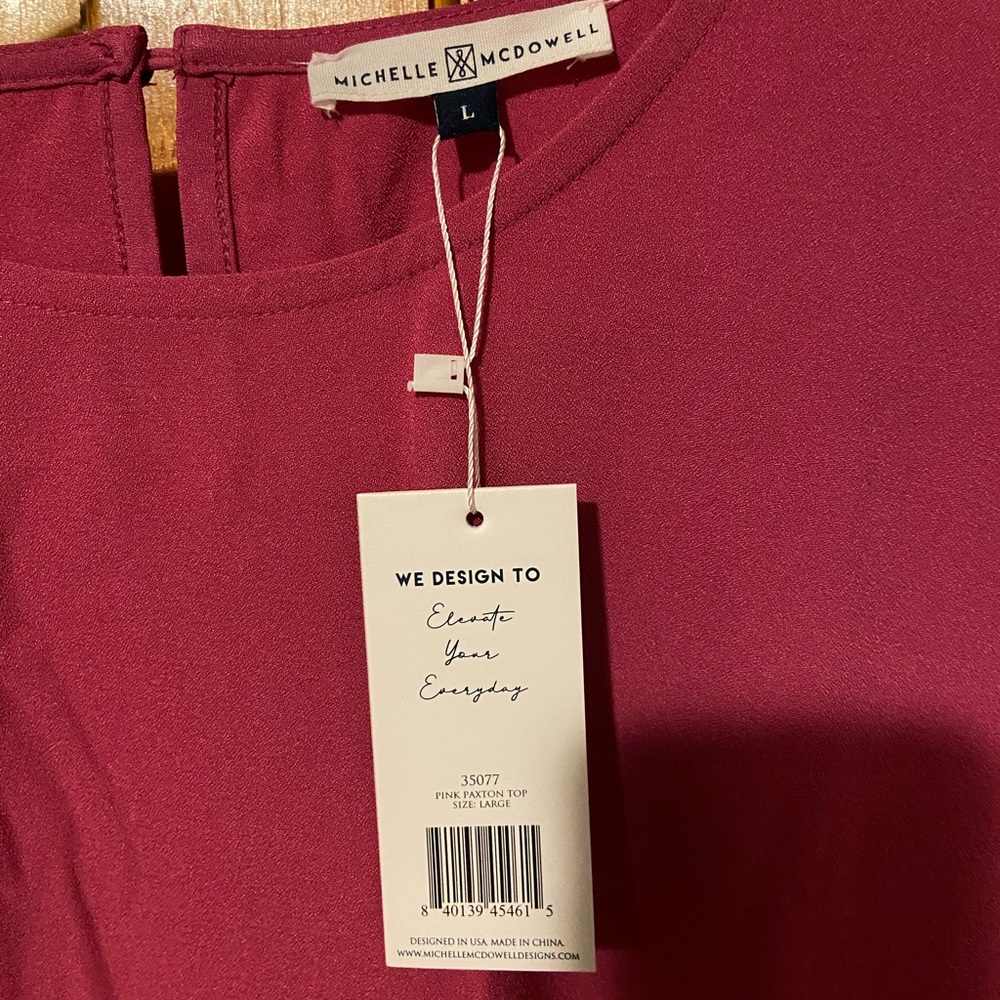 Pink top - Picture 5 of 6